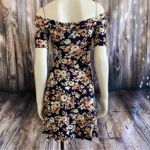 NWT Altar’d State Off The Shoulder Mini  Dress - Picture 7 of 13